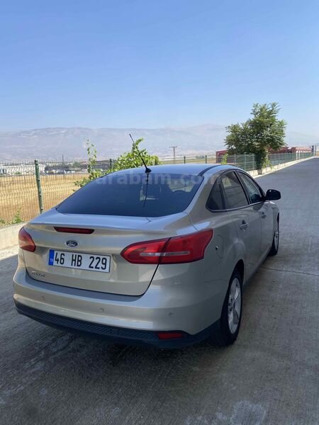 Sahibinden Ford Focus 1.6 TDCi Style 2016 Model 6