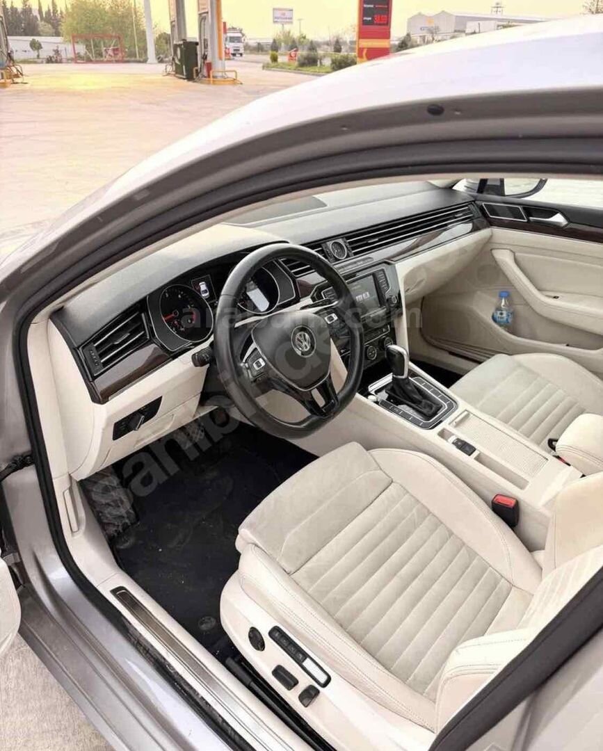 Sahibinden Volkswagen Passat 1.6 TDi BlueMotion Highline 2016 Model 3