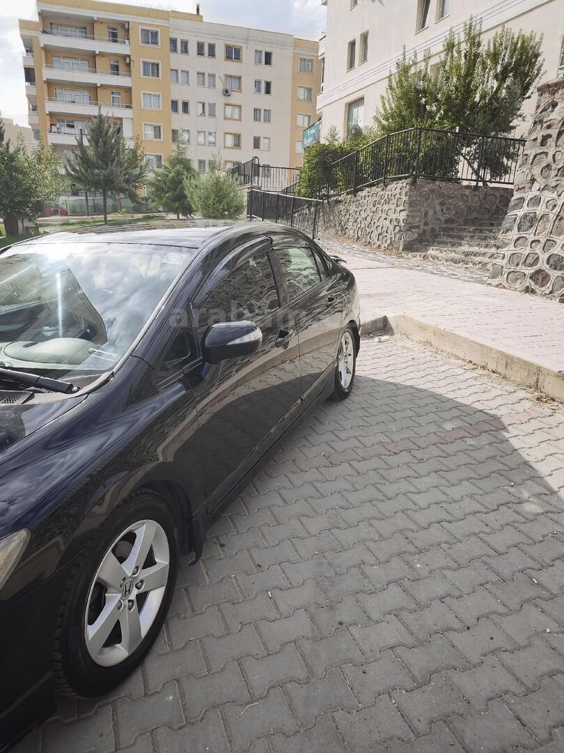 Sahibinden Honda Civic 1.6i VTEC Premium 2011 Model 6