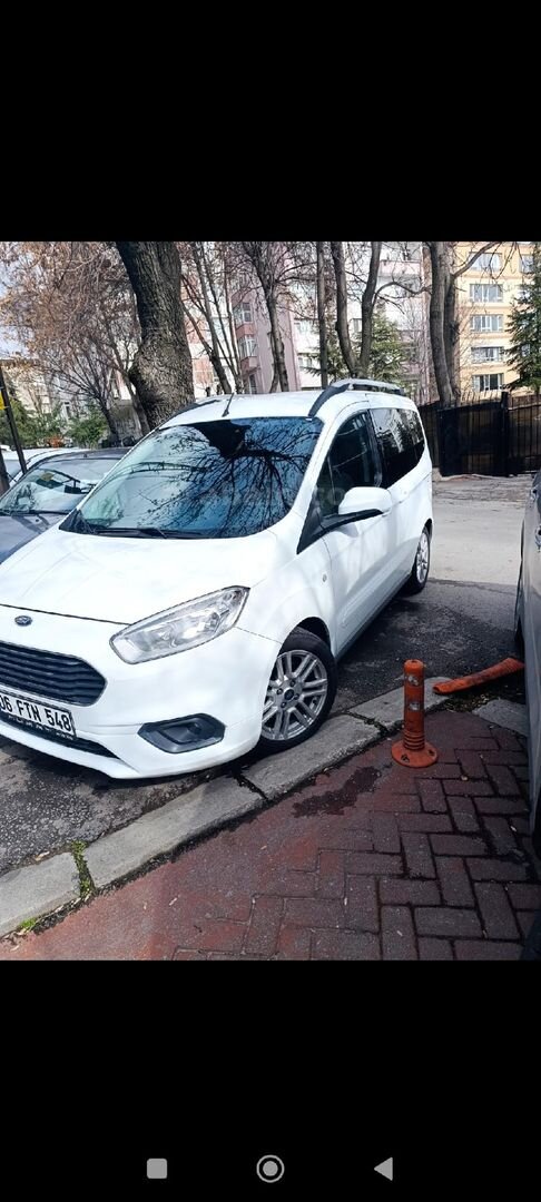 Sahibinden Ford Tourneo Courier 1.5 TDCi Journey Titanium 2022 Model 4