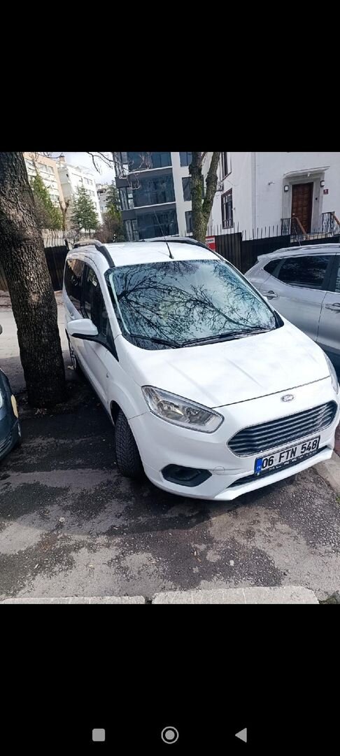 Sahibinden Ford Tourneo Courier 1.5 TDCi Journey Titanium 2022 Model 2