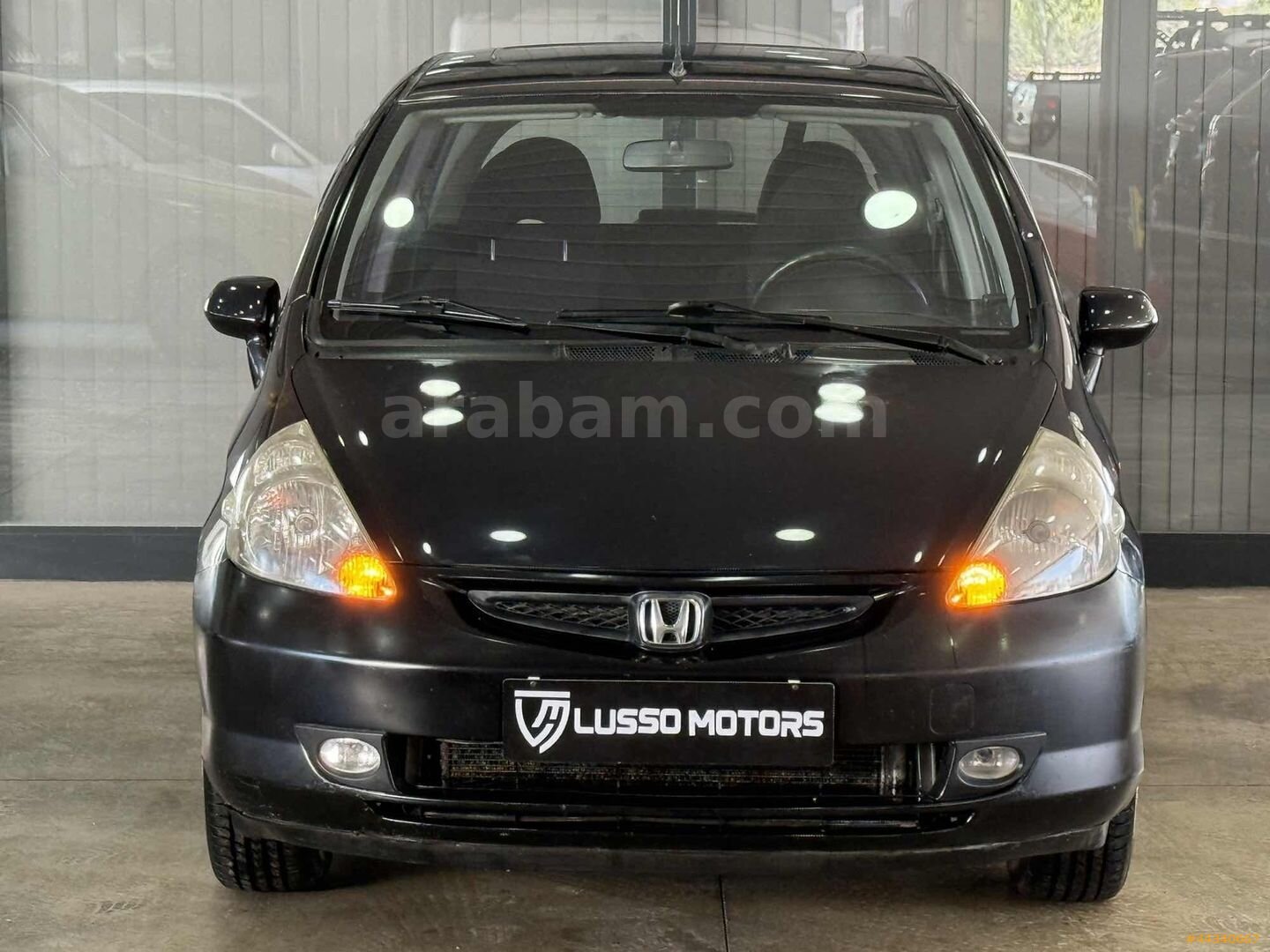 HONDA JAZZ 1.4 ES SUNROOF 4 EMSALSİZ TEMİZLİKTE 2