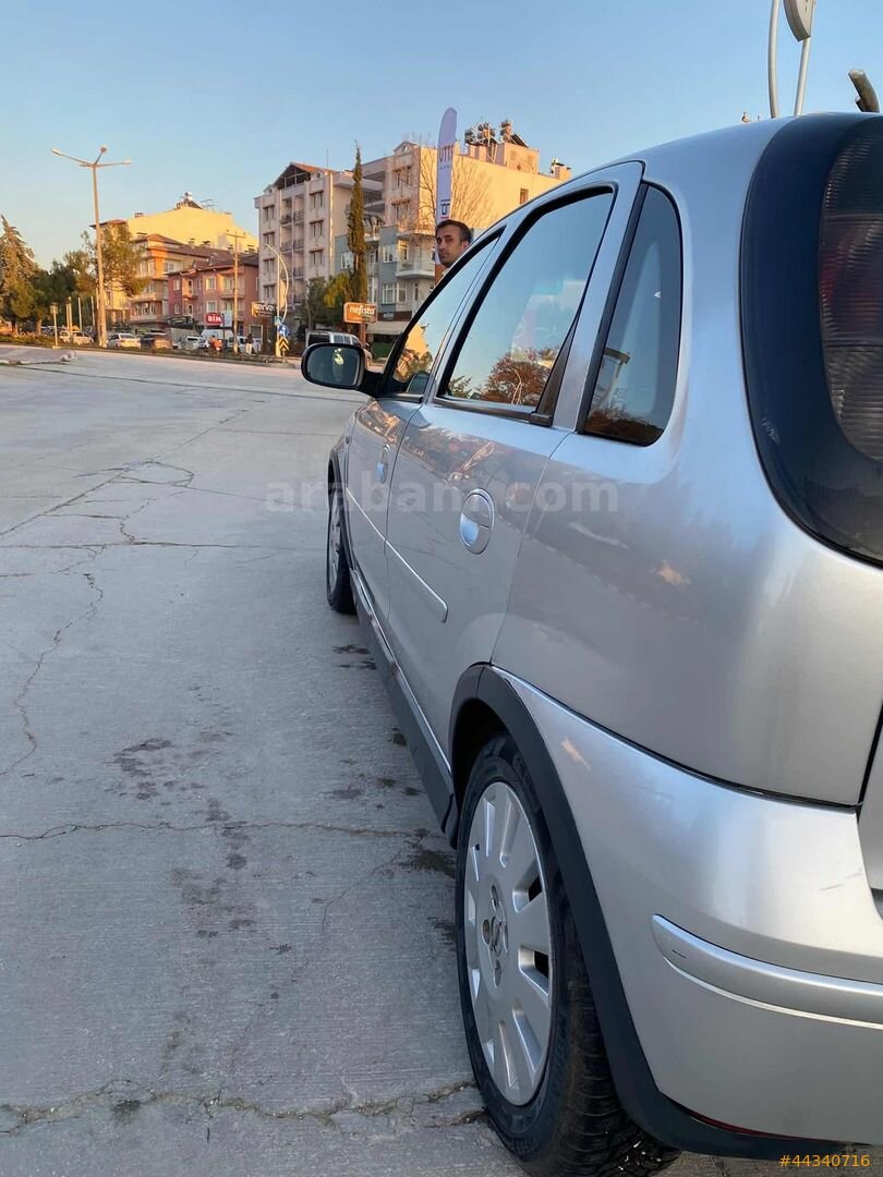 2004 MODEL/CORSA/230.000 KM/OTOMATİK/1.4 COSMO/VİZE SIFIR 7