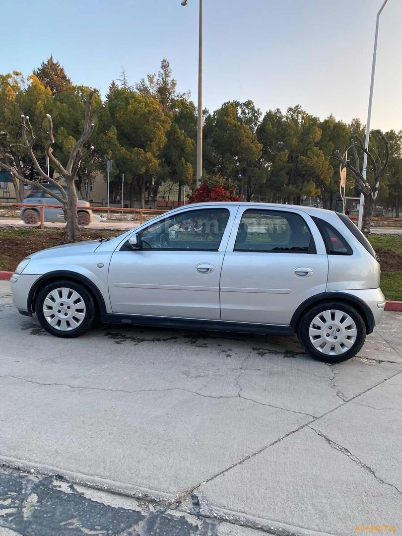 2004 MODEL/CORSA/230.000 KM/OTOMATİK/1.4 COSMO/VİZE SIFIR 6