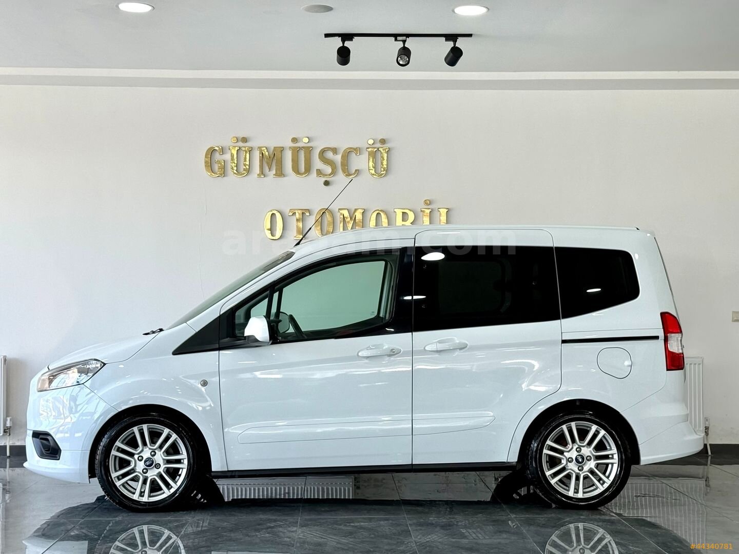 GÜMÜŞCÜ-2023 COURIER TITANIUM OTOMOBİL-%20 KDV'Lİ-SERVİS BAKIMLI 5