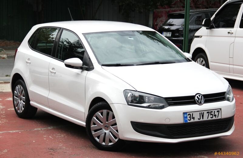ENCAR'DAN 2013 POLO 1.6TDI DSG 18.500KM BOYASIZ EMSALSIZ 3