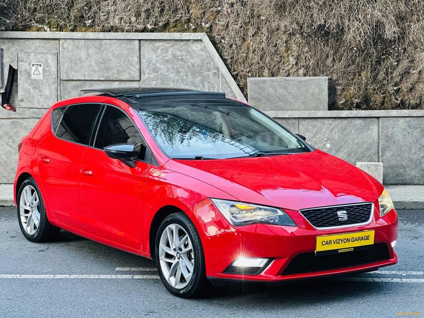 CARVİZYON'DAN CAM TAVAN 172.000 KM DE OTOMATIK SEAT LEON 6