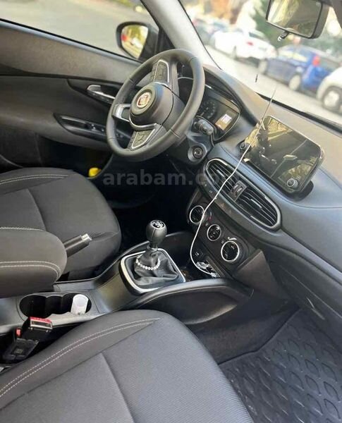 Sahibinden Fiat Egea 1.4 Fire Urban 2022 Model 38000 KM Gri 7