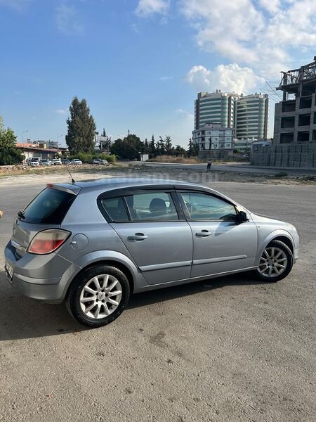 SAHİBİNDEN TEMİZ BAKIMLI OPEL ASTRA H 3