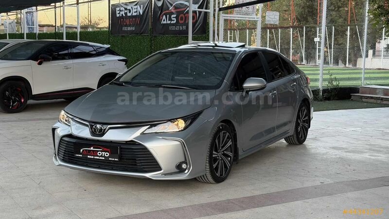 ALAŞ OTODAN TERTEMİZ SUNROOFLU COROLLA 4