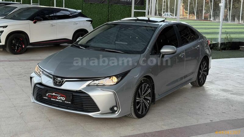 ALAŞ OTODAN TERTEMİZ SUNROOFLU COROLLA 7