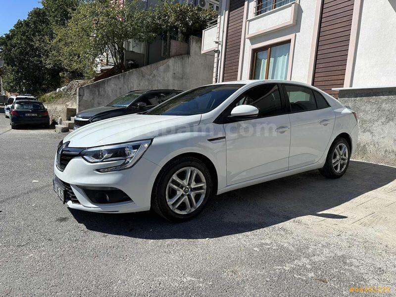 UGR AUTODAN 2020 RENAULT MEGANE 1.3 TCe JOY (OTOMATİK) DÜŞÜK KM 3