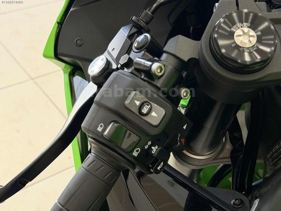 Galeriden Kawasaki Ninja ZX 6R 2025 Model Kahramanmaraş 6.001 KM