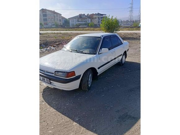 Galeriden Mazda 323 1.6 GLX 1997 Model Kütahya 320.000 KM Beyaz