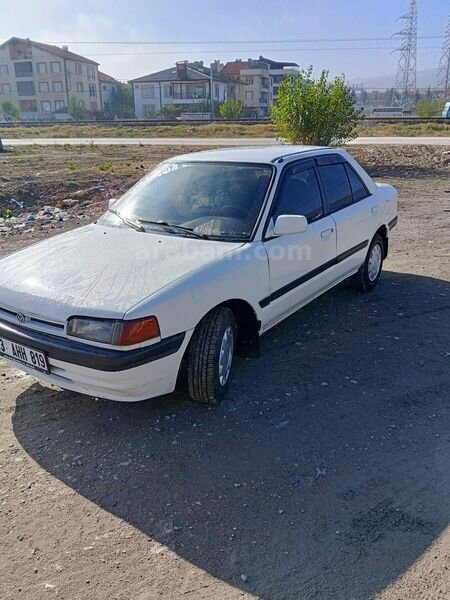 Galeriden Mazda 323 1.6 GLX 1997 Model Kütahya 320.000 KM Beyaz