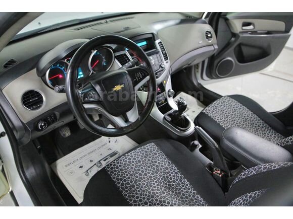Galeriden Chevrolet Cruze 1.6 LS Plus 2011 Model Osmaniye 260.000