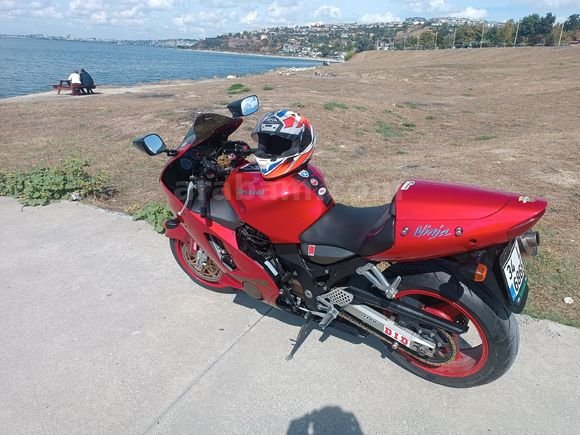 Sahibinden Kawasaki ZX 12R 2000 Model İstanbul 21.000 KM Kırmızı