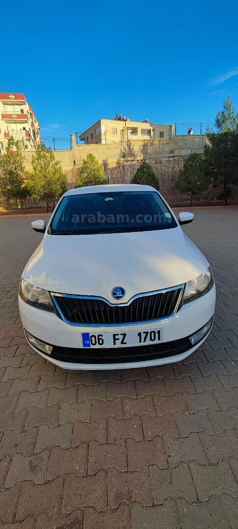 Sahibinden Skoda Rapid 1.4 TDI GreenTec Style 2016 Model Mardin 115.000 KM Beyaz 1
