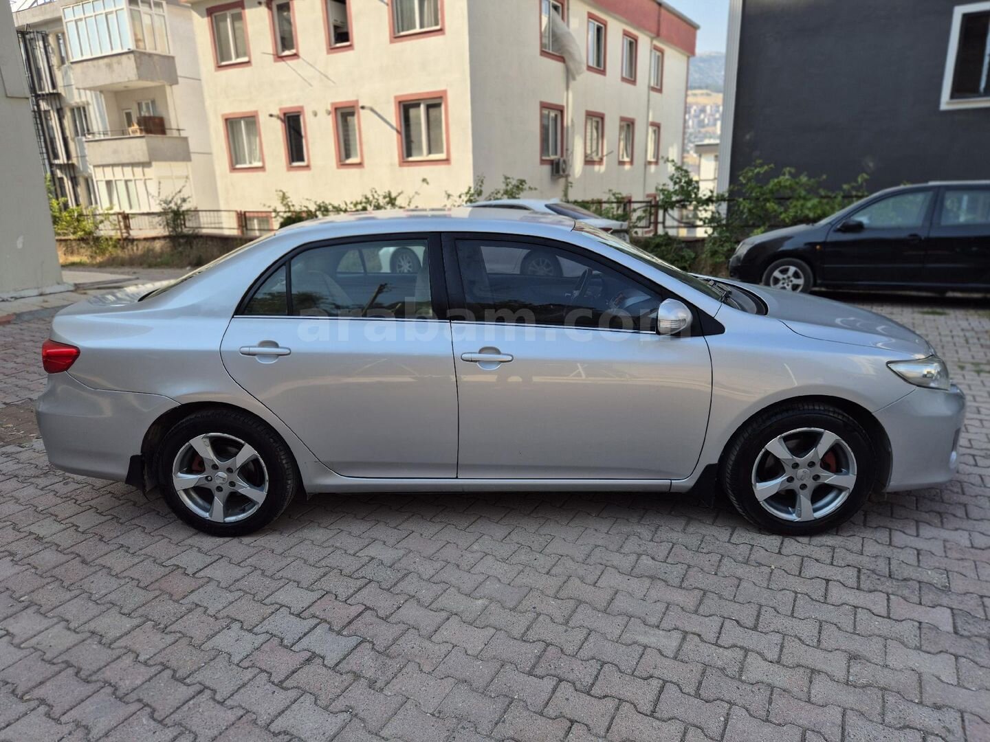 Sahibinden Toyota Corolla 1.6 Comfort Extra 2011 Model Kahramanmaraş 218.000 KM Gri 3