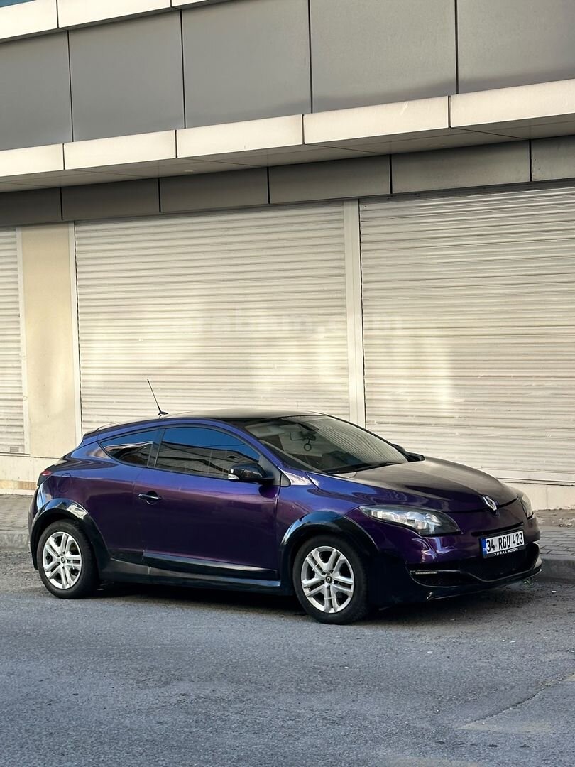 Galeriden Renault Megane 1.4 T Impressor 2011 Model İstanbul 135.000 KM Mor 1