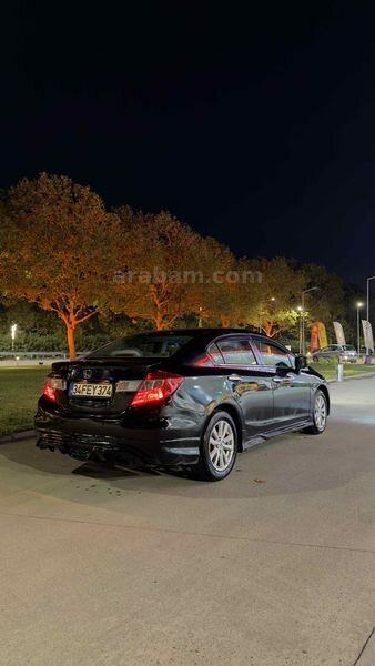 Sahibinden Honda Civic 1.6i VTEC Eco Elegance 2012 Model Kocaeli 278.000 KM Siyah
