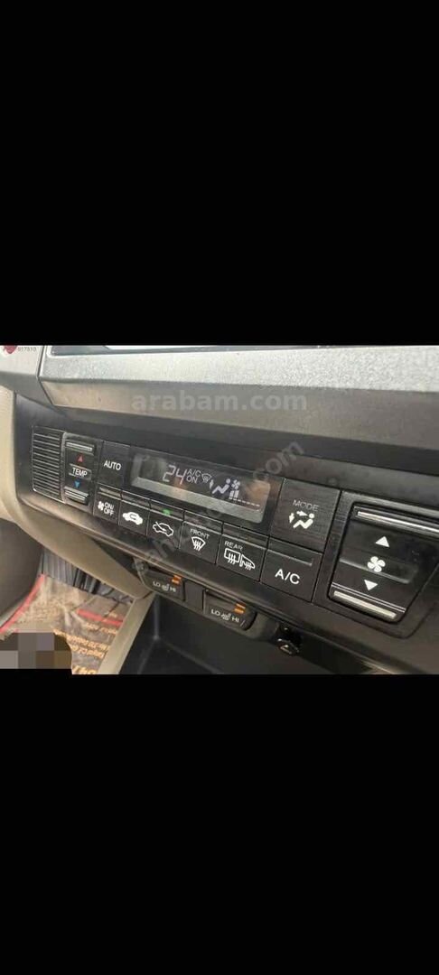 Sahibinden Honda Civic 1.6i VTEC Eco Elegance 2012 Model Kocaeli 278.000 KM Siyah 3