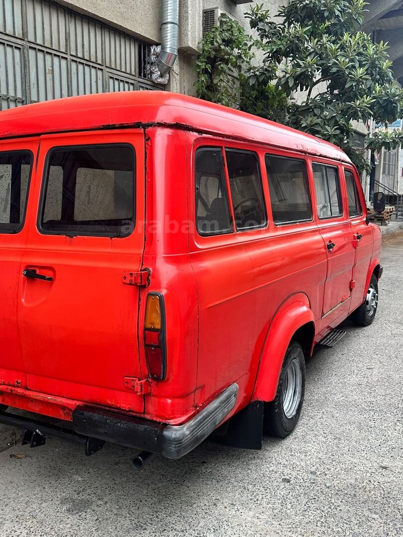 Galeriden Ford Mark 2 Transit 1978 Model İstanbul 300.000 KM Kırmızı 2