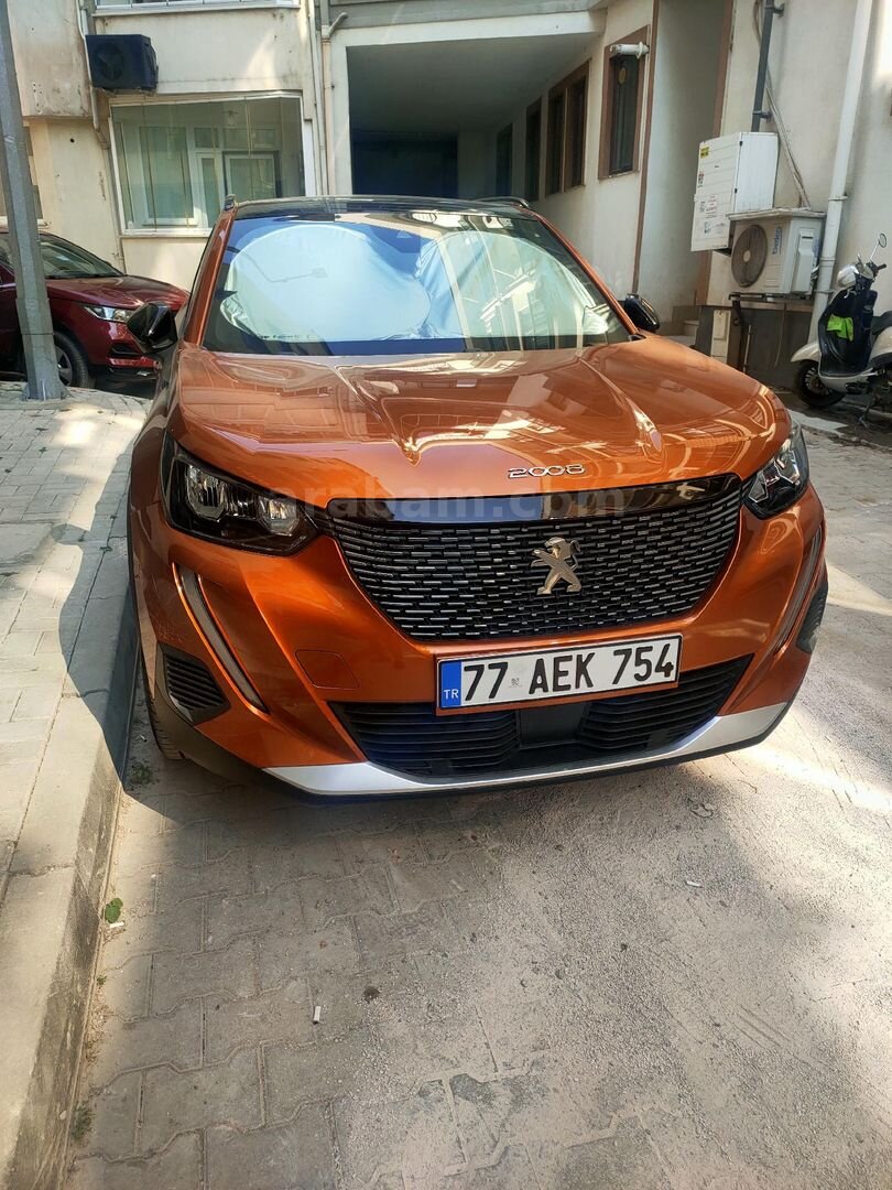 Sahibinden Peugeot 2008 1.2 PureTech Allure 2023 Model Çanakkale 76.000 KM Turuncu 1