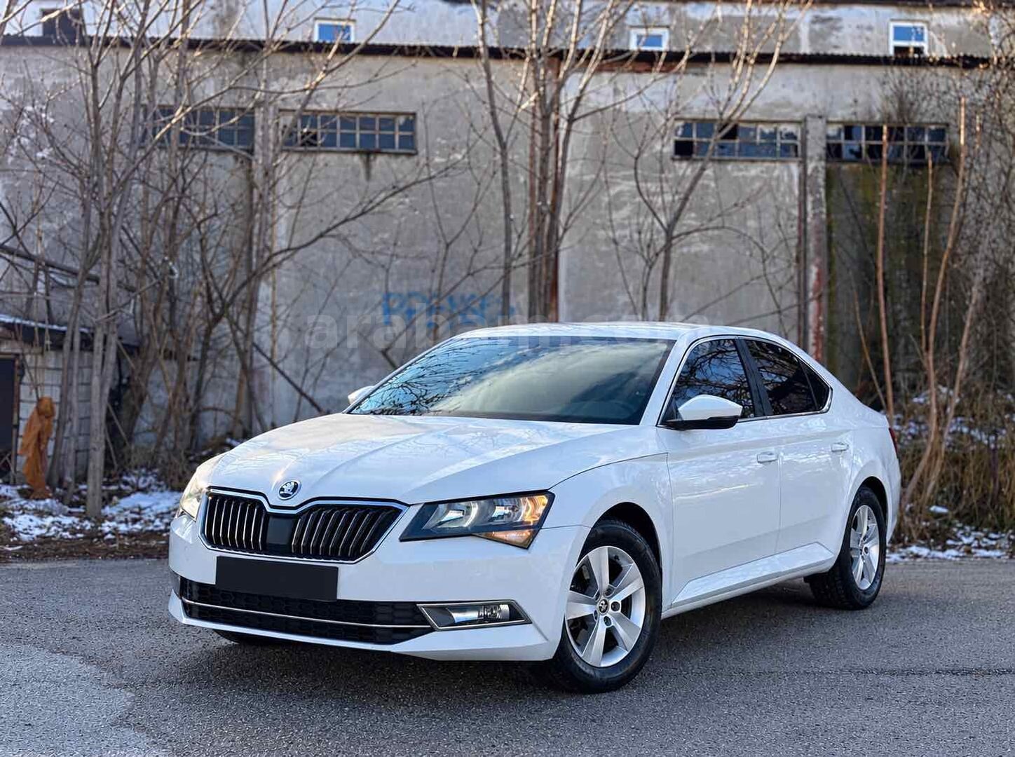 Sahibinden Skoda SuperB 1.4 TSI Prestige 2016 Model Erzincan 145.000 KM Beyaz 1
