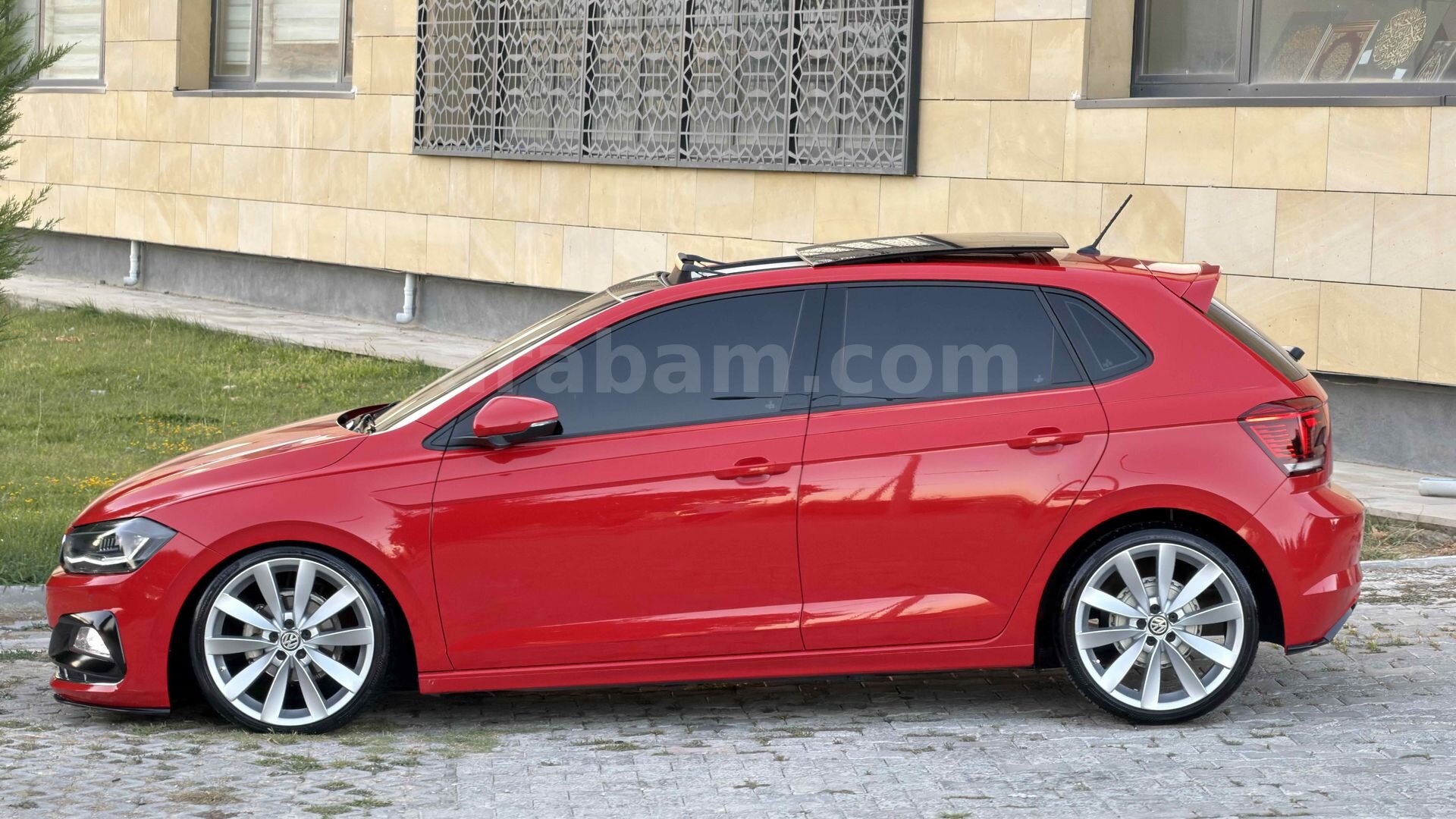 Sahibinden Volkswagen Polo 1.0 TSi Highline 2020 Model Kütahya 50.000 KM Kırmızı 3