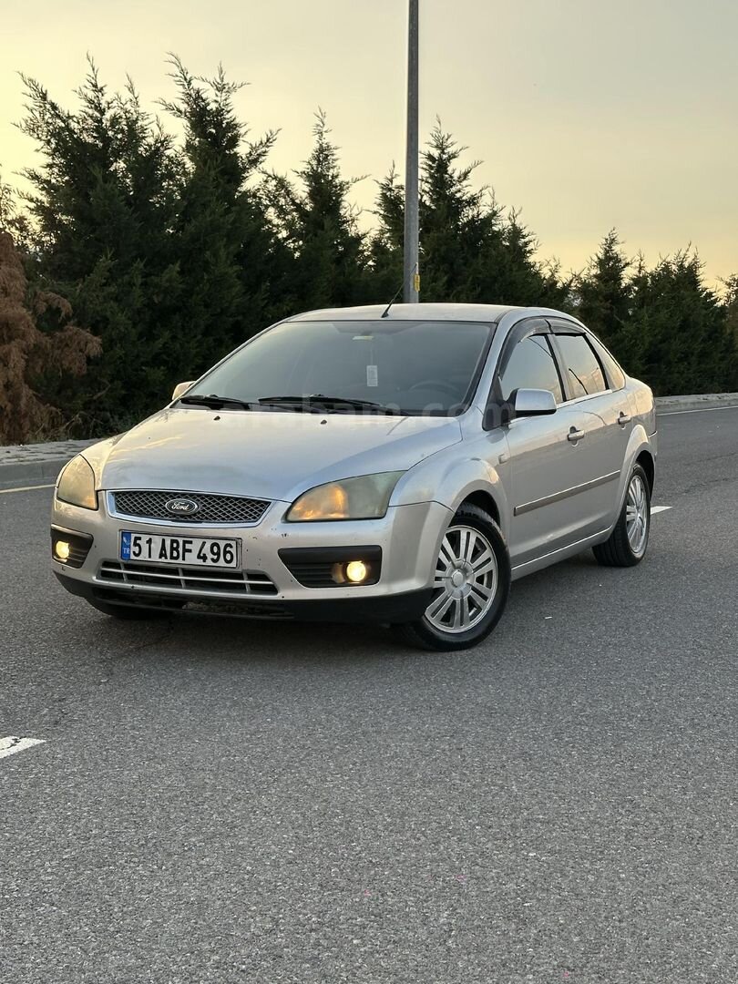 Sahibinden Ford Focus 1.6 Trend 2005 Model Niğde 280.000 KM Gri 2