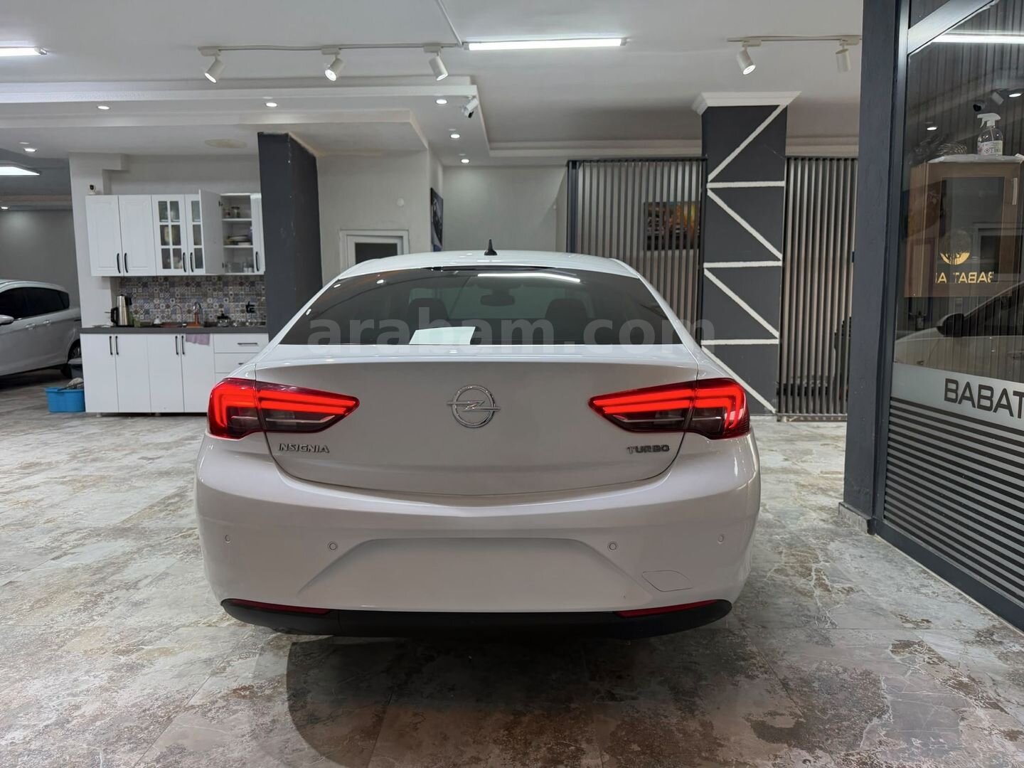 Sahibinden Opel Insignia 1.6 CDTI Design 2017 Model Şırnak 238.000 KM Beyaz 3