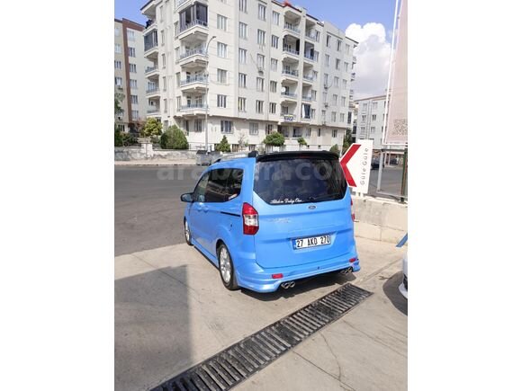 Sahibinden Ford Tourneo Courier 1.6 TDCi Titanium 2014 Model