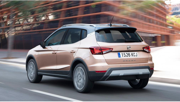 seat-arona (3).jpg