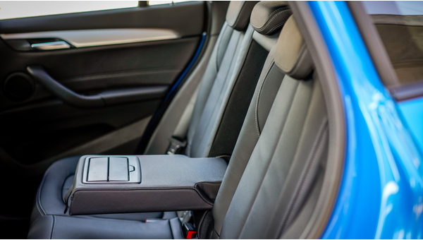 bmw_x1_sdrive20i_m_sport_96.jpg
