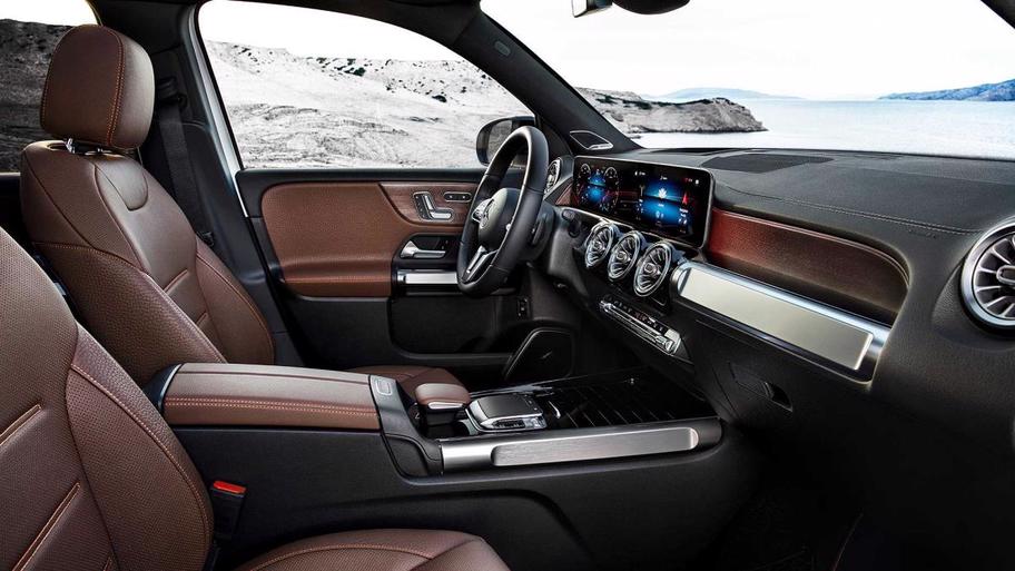 mercedes-glb (41).jpg