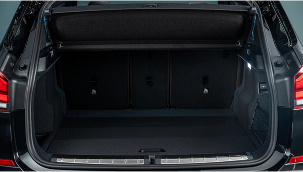 bmw_x1_sdrive20i_m_sport_25_anos_93.jpg