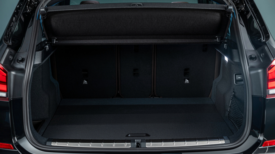 bmw_x1_sdrive20i_m_sport_25_anos_93.jpg