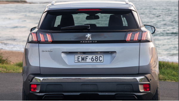 peugeot_3008_allure_9_05fa02f0125c0dd3.jpg