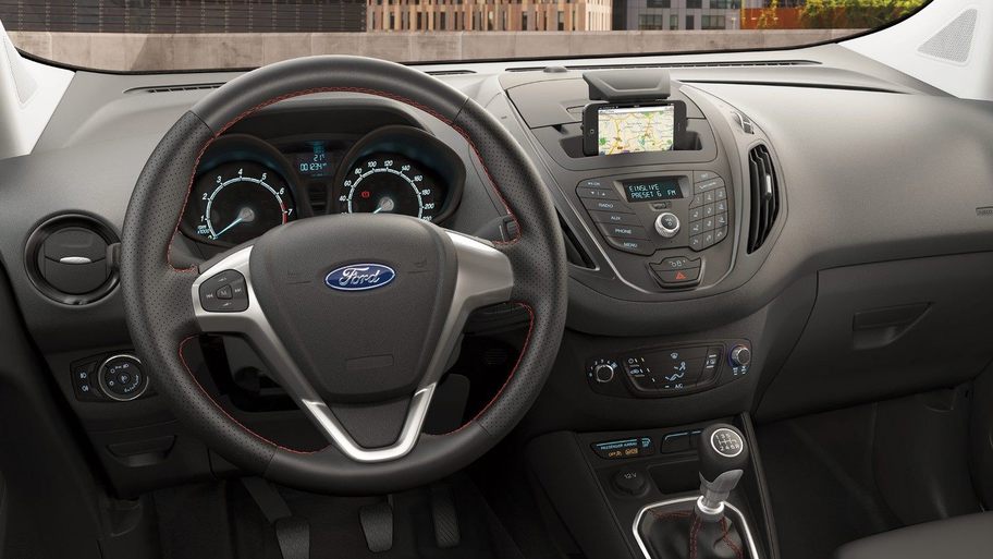 Ford Tourneo Courier Journey