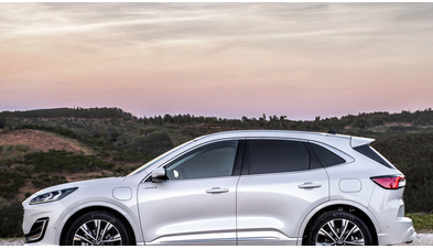 ford_kuga_vignale_plug-in_hybrid_3_0264031d13290e37.jpg