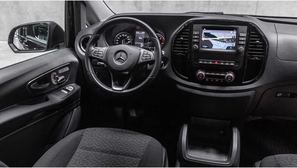 mercedes-vito-tourer---select (15).jpg