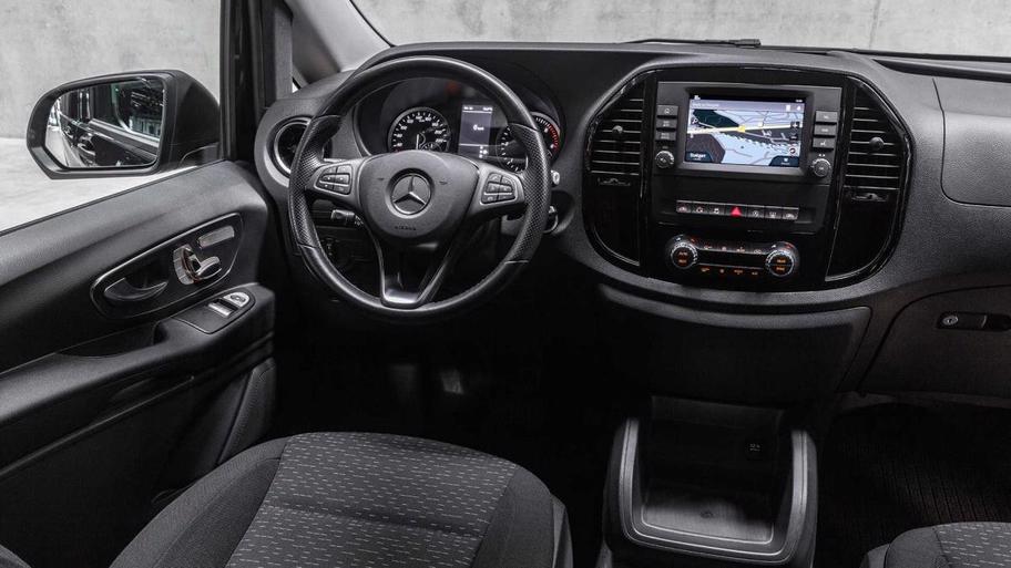 mercedes-vito-tourer---select (15).jpg