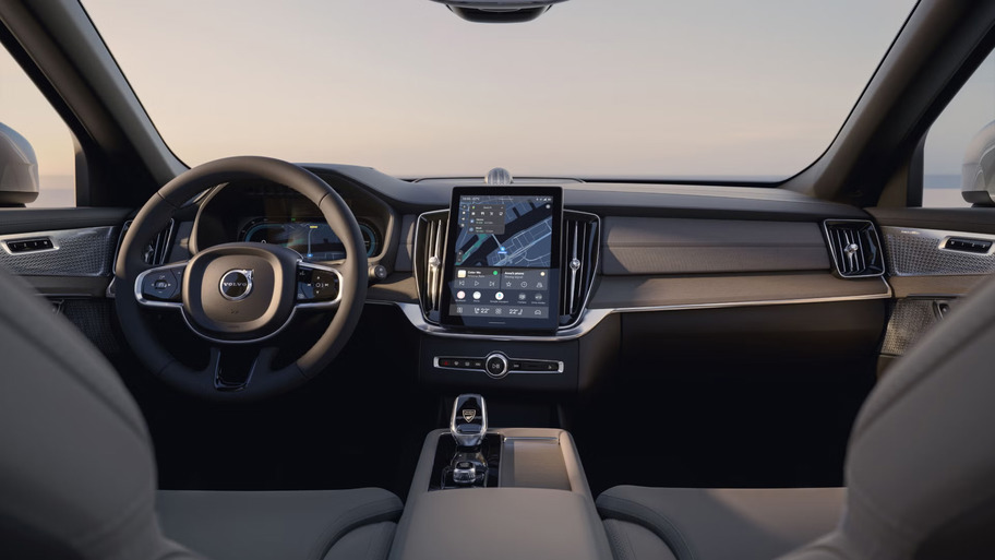 Volvo XC 90 iç görünüm kokpit