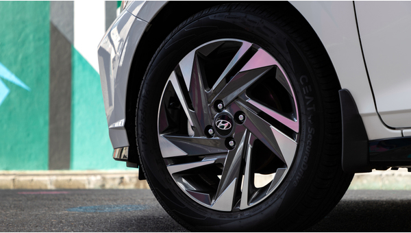 hyundai_i20_376.jpg