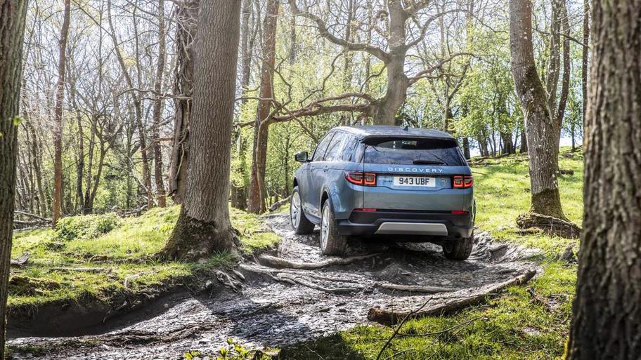 land-rover-discovery-sport (17).jpg