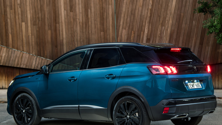 peugeot_3008_gt_sport_8_044c01b8128e0de3.jpg