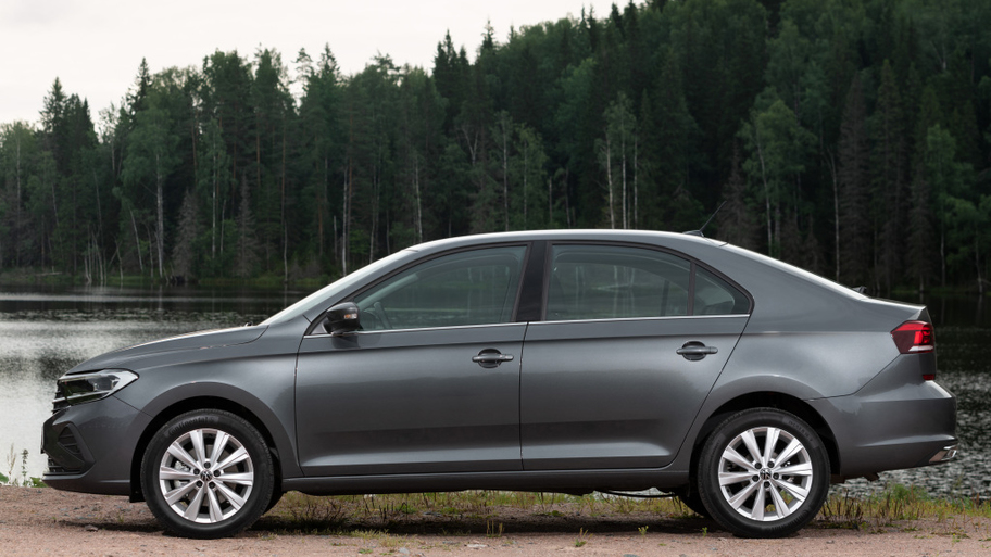 volkswagen_polo_666_03030113128f0c5d.jpg