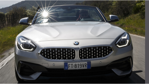 bmw_z4_sdrive20i_57_0502041e05990450.jpg
