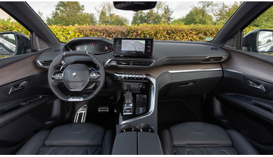 peugeot_5008_gt_89.jpg